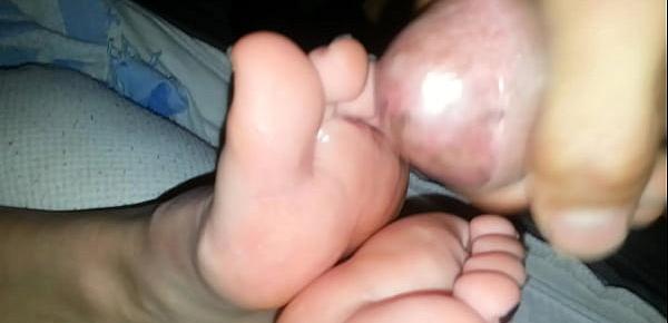  cum on toes of my girl